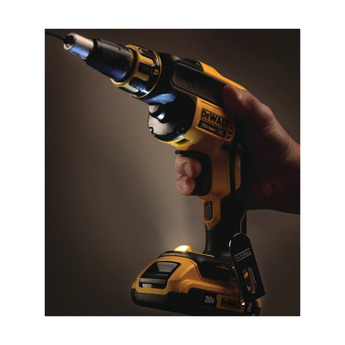 Atornillador Dewalt DCF620D2-QW 18 V