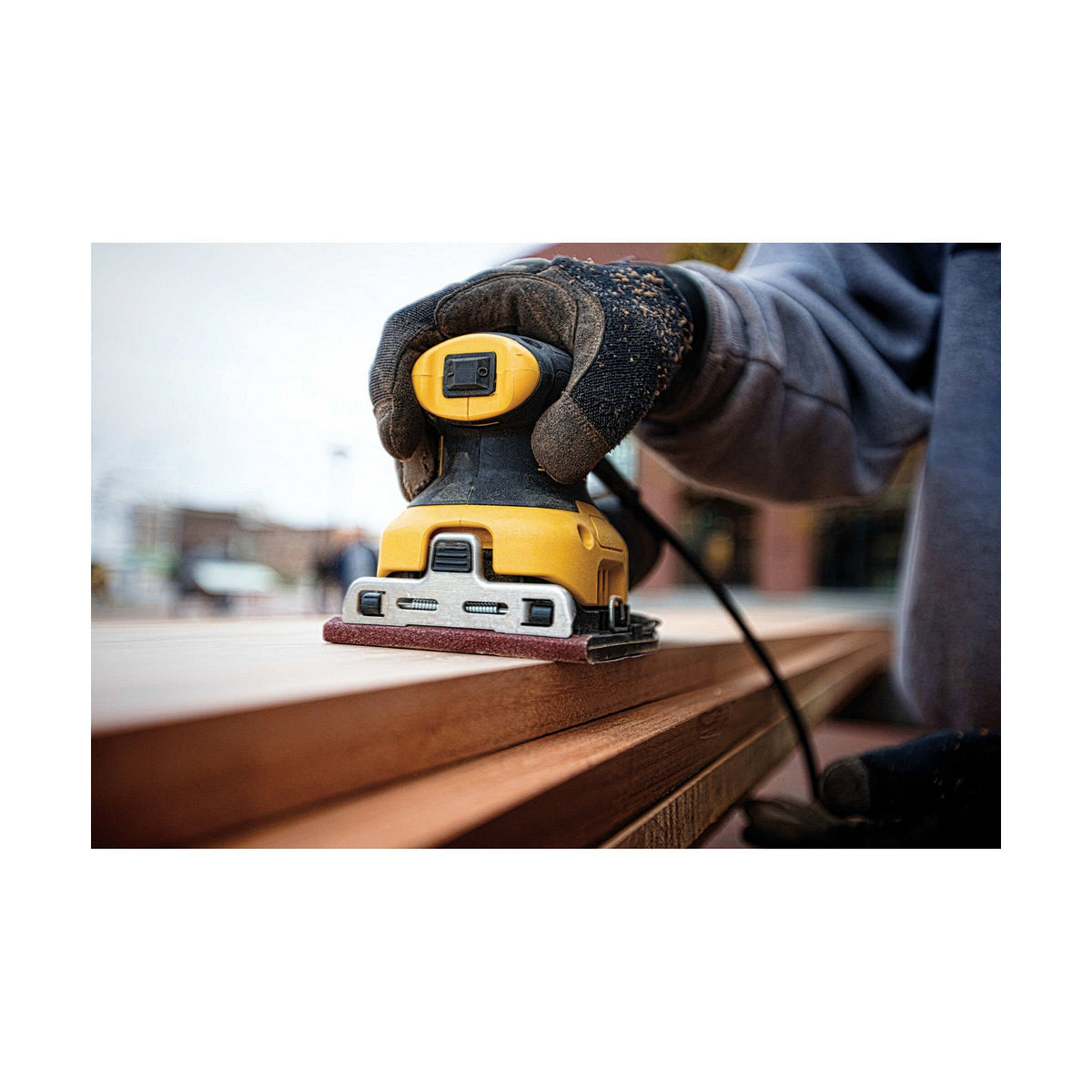 Lixadora orbital Dewalt DWE492DUO1-QS 230 W