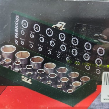 Conjunto de Soquetes PARKSIDE com 24 Peças em Caixa de Metal Robusta