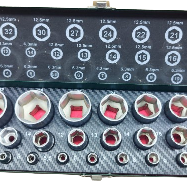 Conjunto de Soquetes PARKSIDE com 24 Peças em Caixa de Metal Robusta